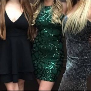 D Darlin mini green dress.  Great for X Mas